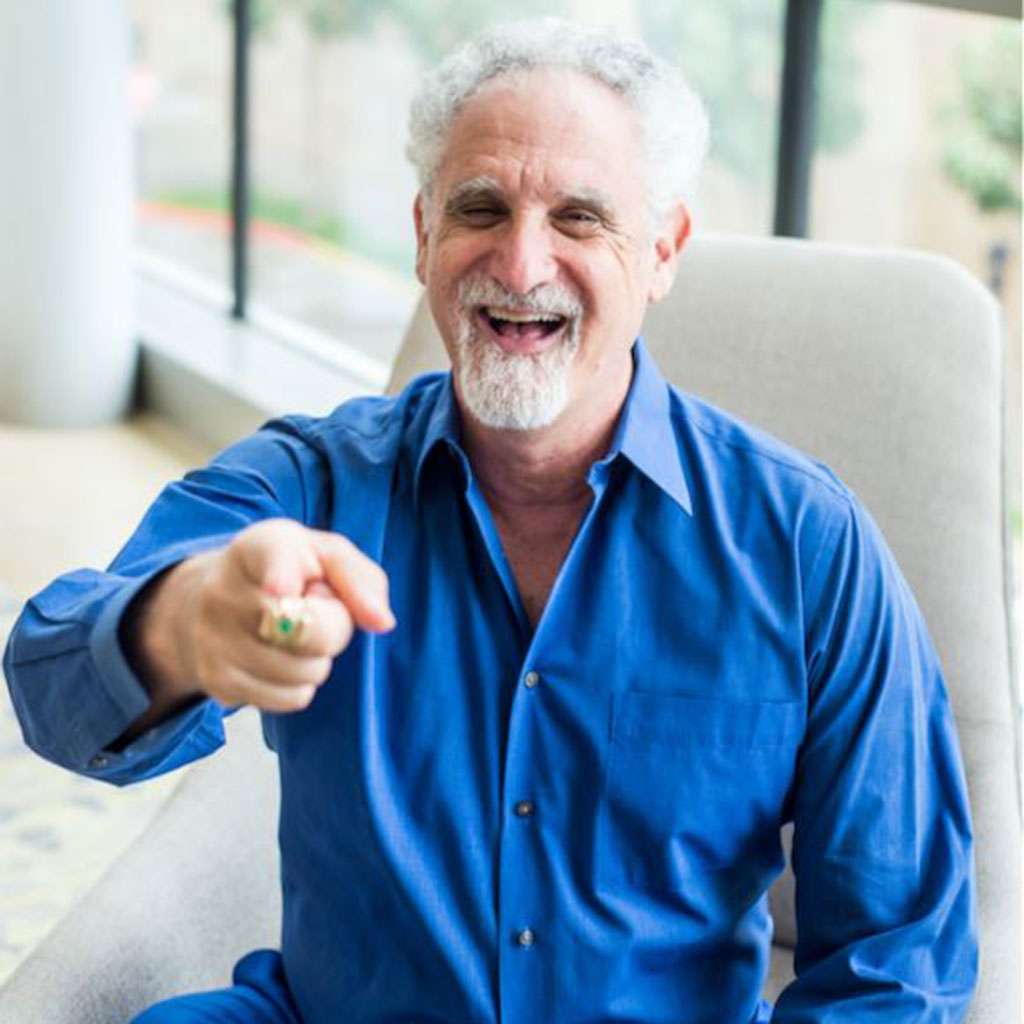 Read more about the article #125: Having your prospects convince themselves to buy from you with Paul Ross