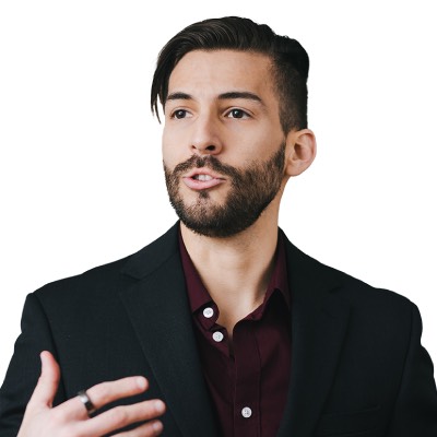 Read more about the article Overcoming the fear of presentations with Nic Aguirre