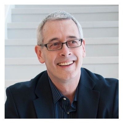 Read more about the article Storytelling and Business Presentations with Mark Carpenter