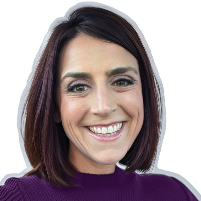 Read more about the article How to design Impactful Powerpoint Presentations with Emily Schneider