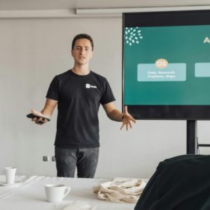 Read more about the article How to Start your Presentation